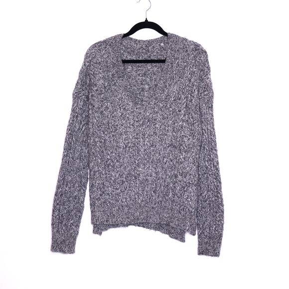 VINCE Cable Knit Sweater Grey Wool Blend V-Neck Oversize Pullover Women's S - Picture 1 of 14